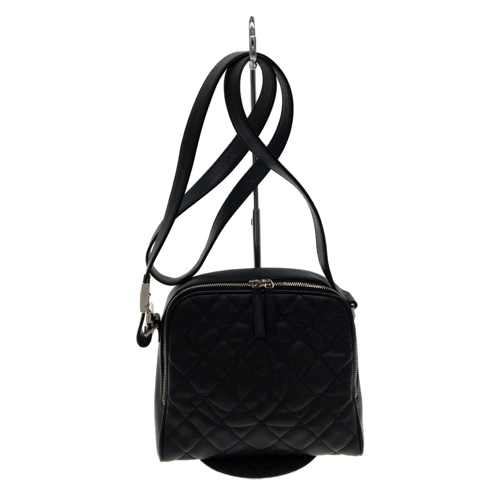 Chanel Leather Plain Shoulder Bag implant Noir Black